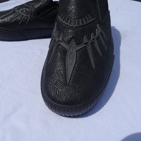 Men's Marvel Brand Batman Shoes Loafer Size 10 Never Worn RARE - Picture 2 of 8